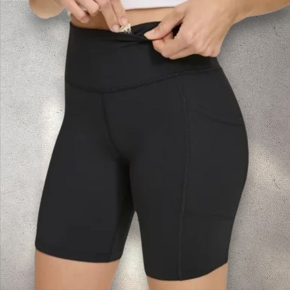 DKNY High Rise Stretch Biker‎ Short Size Large - Picture 1 of 9